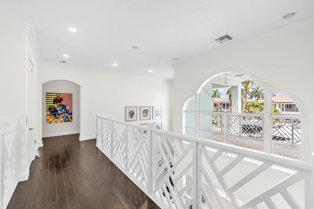 2409 NE 27TH Street, Lighthouse Point, FL 33064