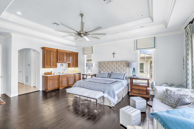 2409 NE 27TH Street, Lighthouse Point, FL 33064