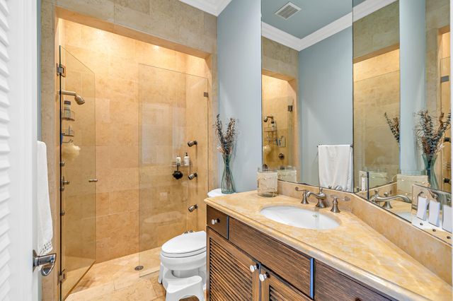 2409 NE 27TH Street, Lighthouse Point, FL 33064