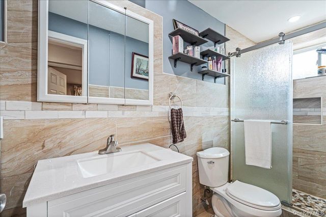 144 Washington Avenue, Wheatley Heights, NY 11798