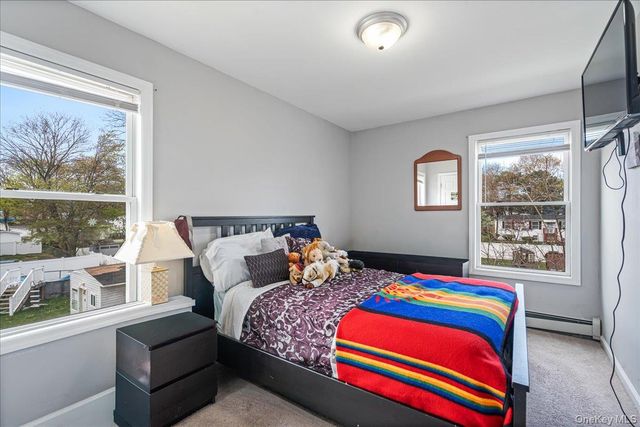 144 Washington Avenue, Wheatley Heights, NY 11798