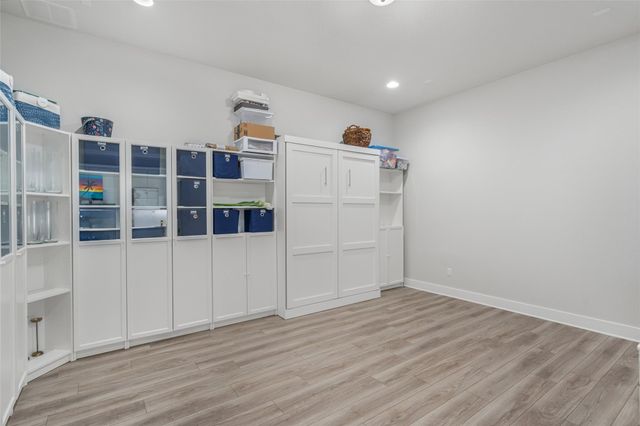 501 Francis CT, Liberty Hill, TX 78642