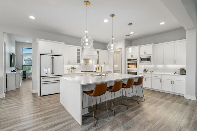 501 Francis CT, Liberty Hill, TX 78642