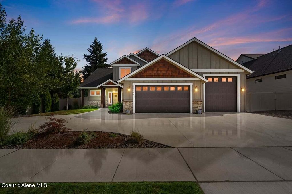 11388 N ARMONIA WAY, Hayden, ID 83835