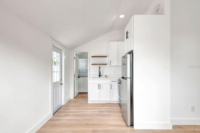 1508 27 AVENUE N, St Petersburg, FL 33704