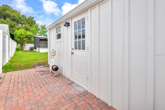 1508 27 AVENUE N, St Petersburg, FL 33704