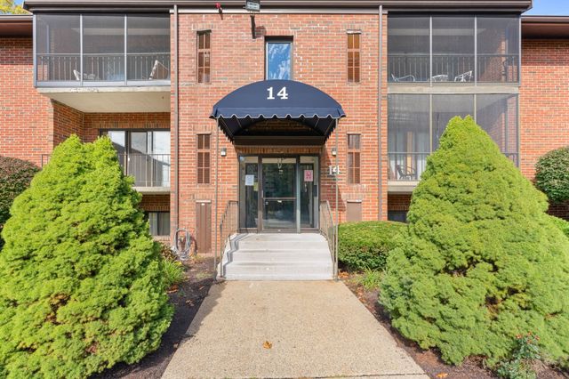 221 Oak St 14-34, Brockton, MA 02301