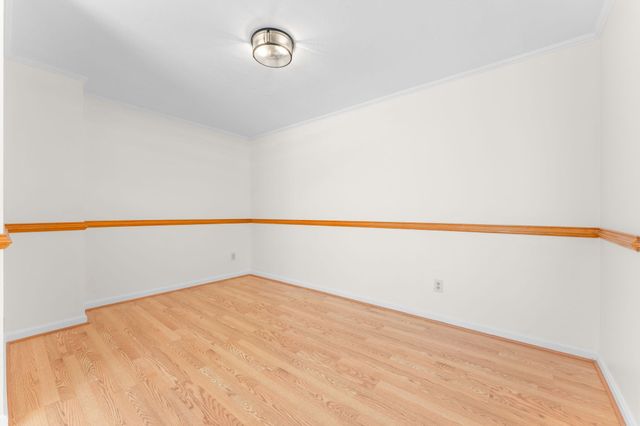 221 Oak St 14-34, Brockton, MA 02301