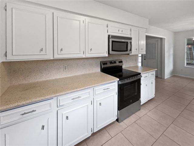 3658 Braeburn Dr, Corpus Christi, TX 78415
