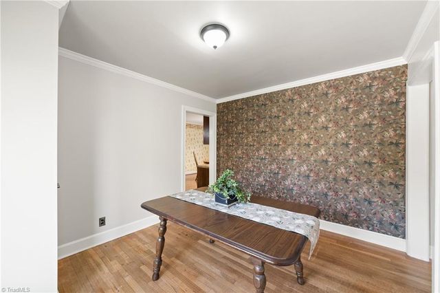 410 Lynhaven Drive, Winston-salem, NC 27104