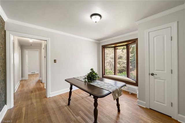 410 Lynhaven Drive, Winston-salem, NC 27104