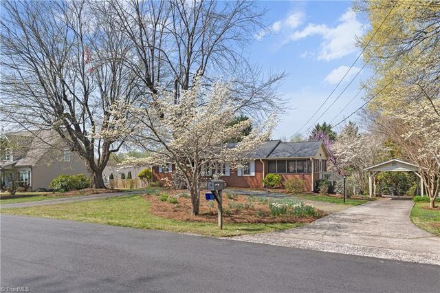 410 Lynhaven Drive, Winston-salem, NC 27104