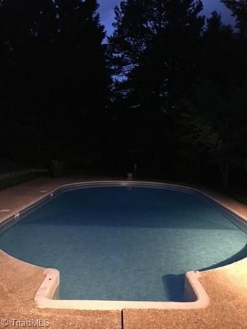 410 Lynhaven Drive, Winston-salem, NC 27104