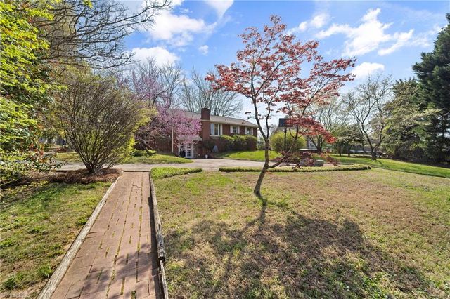 410 Lynhaven Drive, Winston-salem, NC 27104