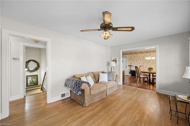 410 Lynhaven Drive, Winston-salem, NC 27104