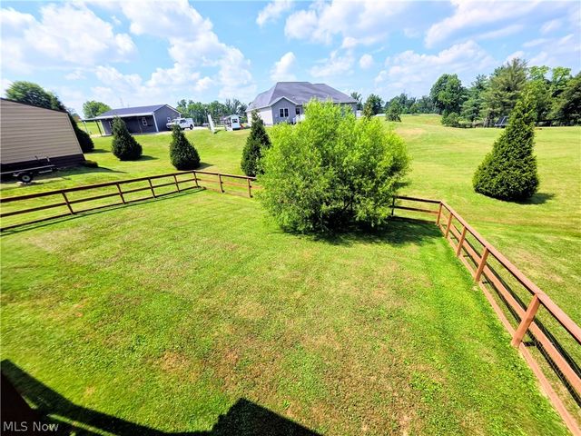 117 Pineview Estates Drive, Waverly, WV 26184