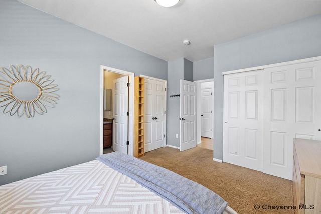 1509 SUMMERSET DR, Cheyenne, WY 82001