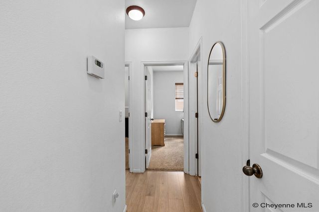 1509 SUMMERSET DR, Cheyenne, WY 82001