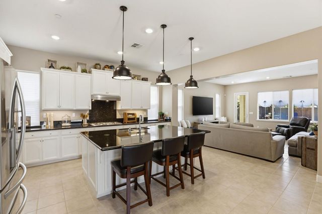 8476 Bolcetto Cir, Elk Grove, CA 95757