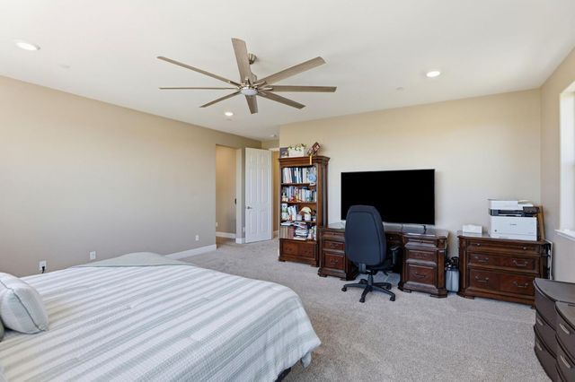 8476 Bolcetto Cir, Elk Grove, CA 95757