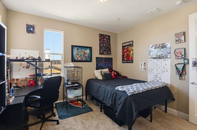 8476 Bolcetto Cir, Elk Grove, CA 95757