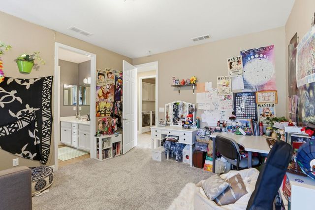 8476 Bolcetto Cir, Elk Grove, CA 95757