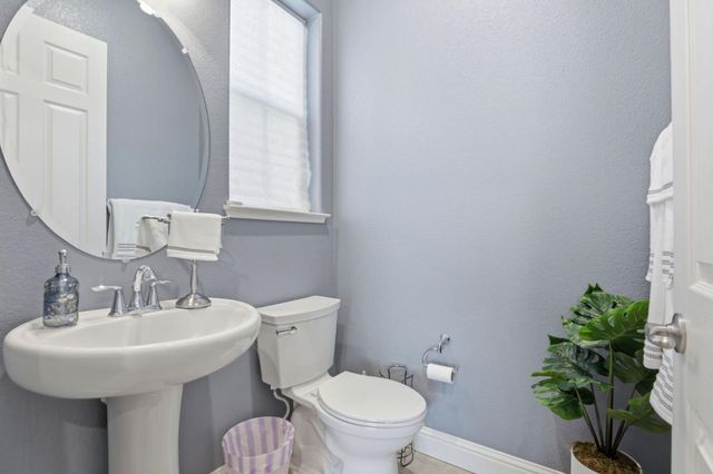 8476 Bolcetto Cir, Elk Grove, CA 95757