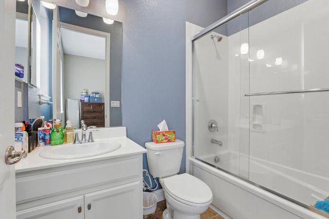 8476 Bolcetto Cir, Elk Grove, CA 95757