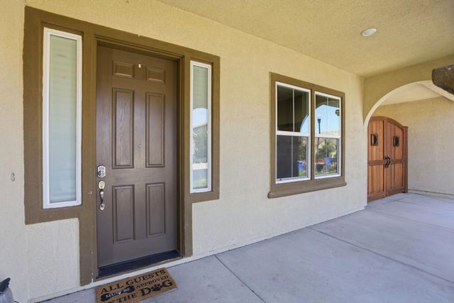 8476 Bolcetto Cir, Elk Grove, CA 95757