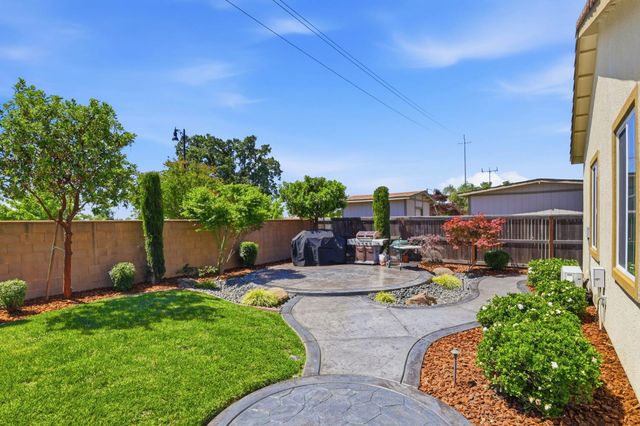 8476 Bolcetto Cir, Elk Grove, CA 95757