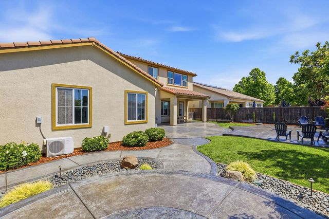 8476 Bolcetto Cir, Elk Grove, CA 95757