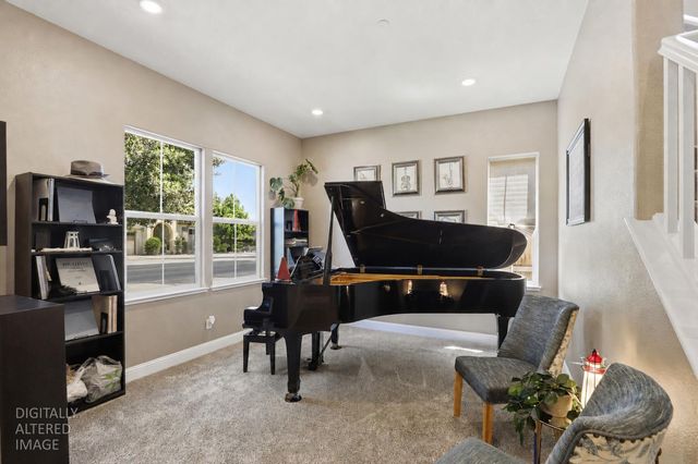 8476 Bolcetto Cir, Elk Grove, CA 95757
