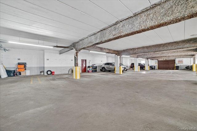 11 Park Avenue 3D, Mount Vernon, NY 10550