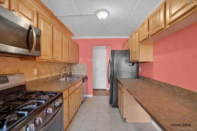 11 Park Avenue 3D, Mount Vernon, NY 10550