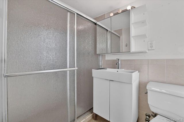 11 Park Avenue 3D, Mount Vernon, NY 10550