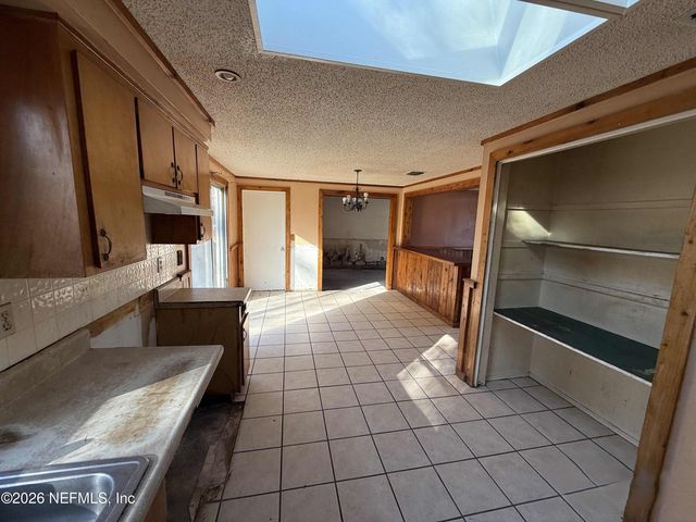 1658 EVERGREEN Lane E, Middleburg, FL 32068