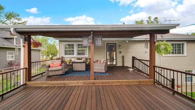 235 E 13th Street, Hobart, IN 46342