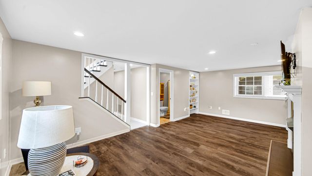 235 E 13th Street, Hobart, IN 46342