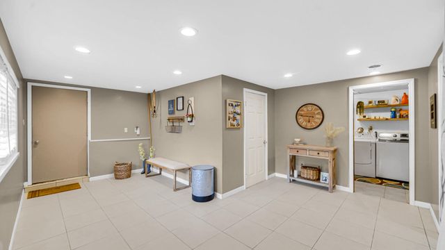 235 E 13th Street, Hobart, IN 46342