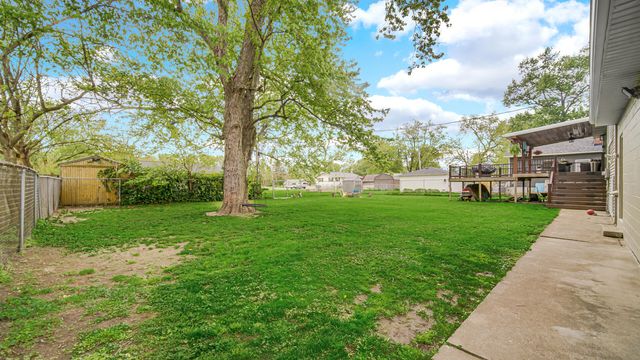 235 E 13th Street, Hobart, IN 46342
