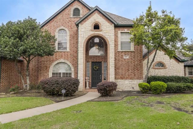 123 Mustang Creek Drive, Waxahachie, TX 75165