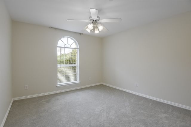 123 Mustang Creek Drive, Waxahachie, TX 75165