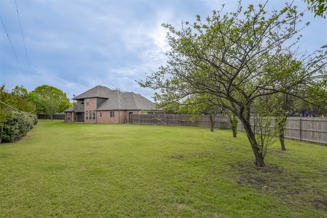 123 Mustang Creek Drive, Waxahachie, TX 75165