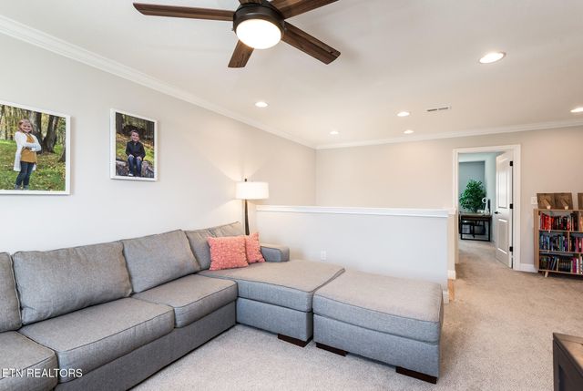 11914 Sandy Run Rd, Knoxville, TN 37934