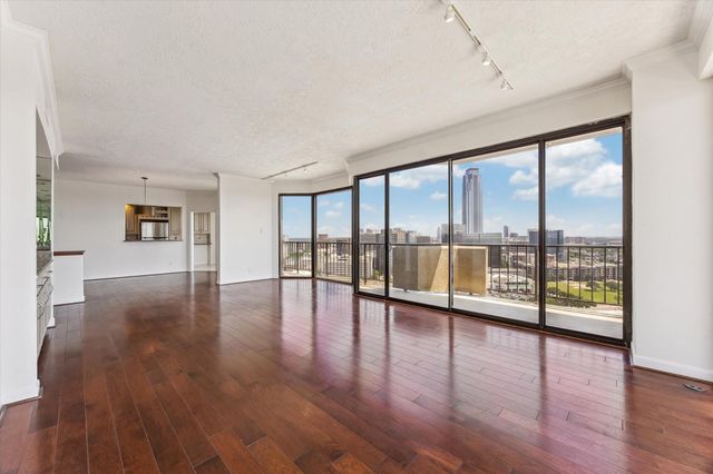 3350 Mccue Road 2204, Houston, TX 77056