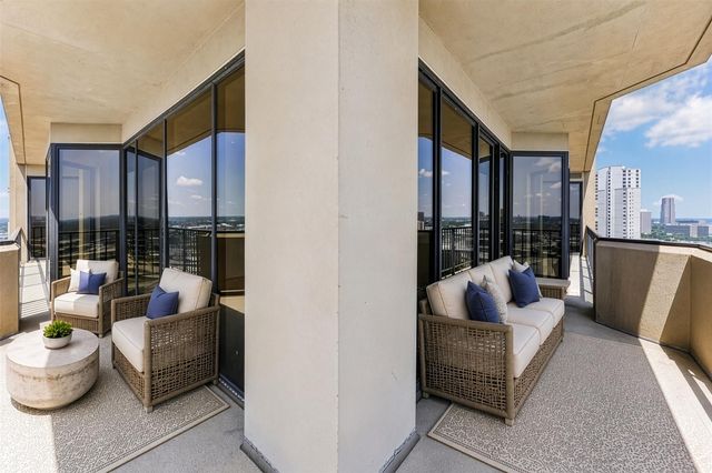 3350 Mccue Road 2204, Houston, TX 77056
