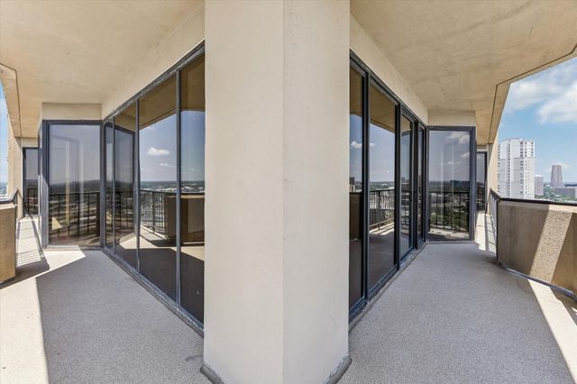 3350 Mccue Road 2204, Houston, TX 77056