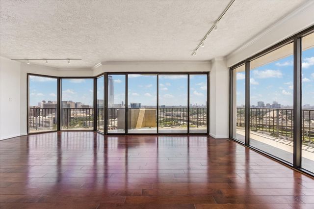 3350 Mccue Road 2204, Houston, TX 77056