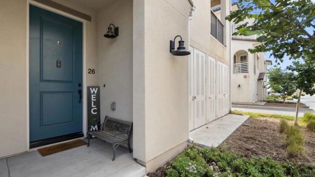 1270 Paseo Sea Breeze 26, San Diego, CA 92154