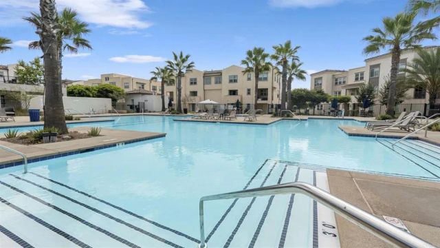 1270 Paseo Sea Breeze 26, San Diego, CA 92154